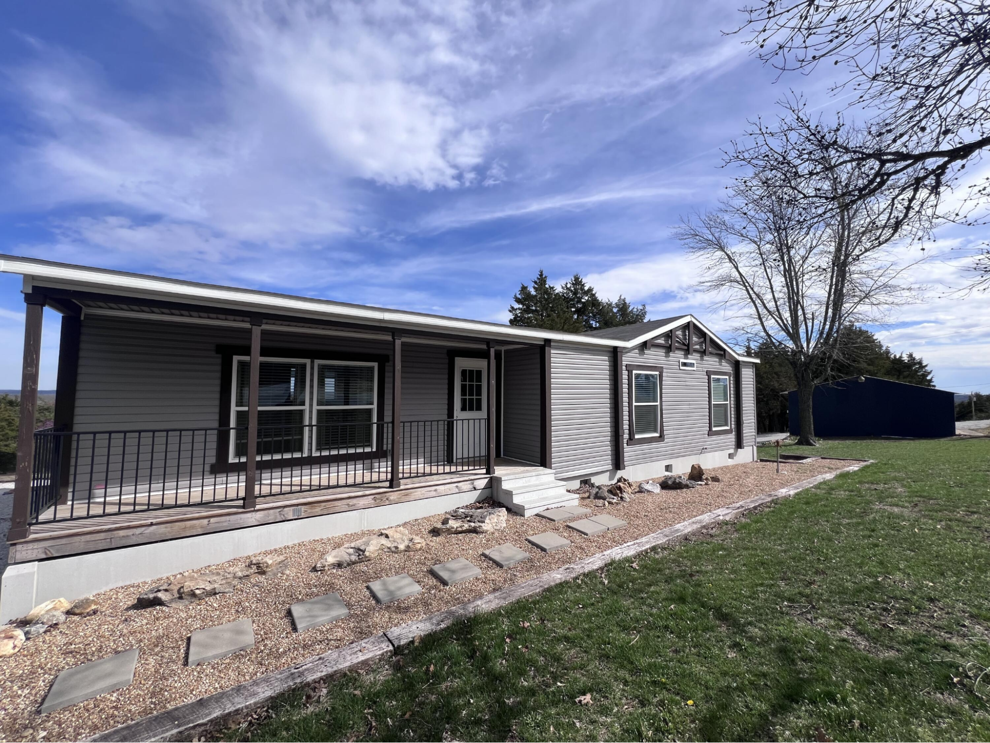 The imagery of a stunning view can immediately transport viewers