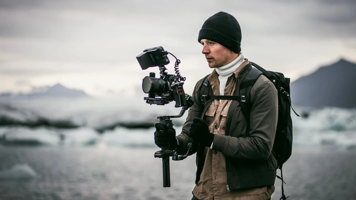 Best Gimbal for Videography: Shooting Modes & Smart Features