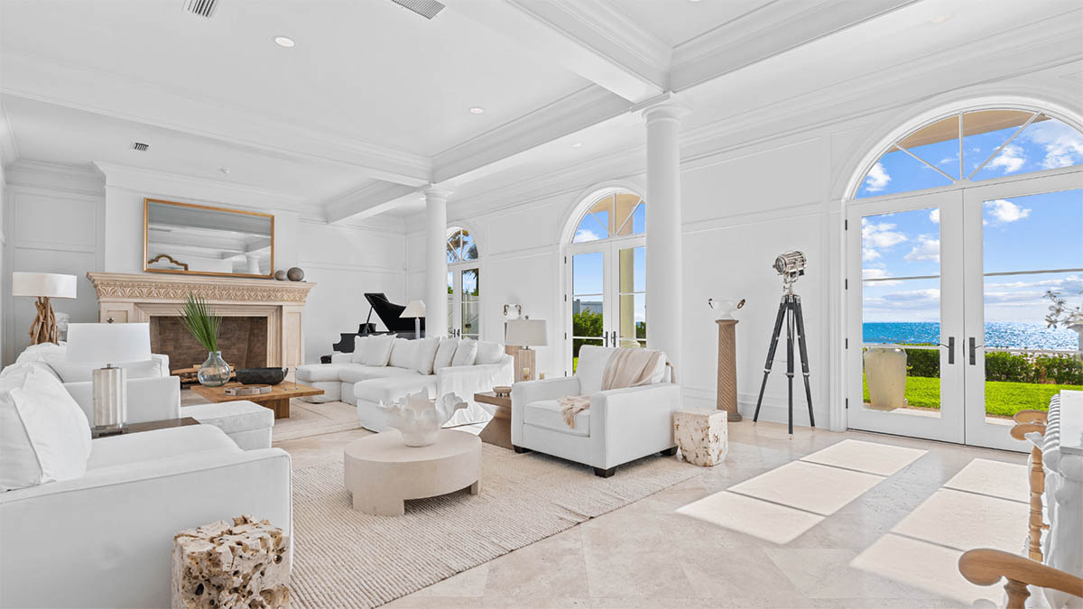 Fotober Transforms Real Estate Listing in Florida with Walkthrough Video Editing