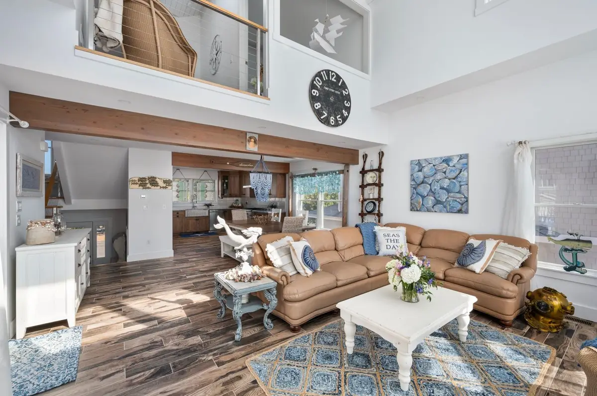 How Long Should a Real Estate Video Be 01