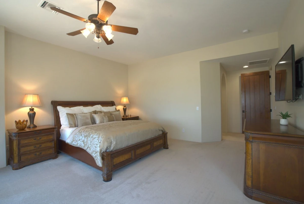 Photo before perspective and vertical alignment