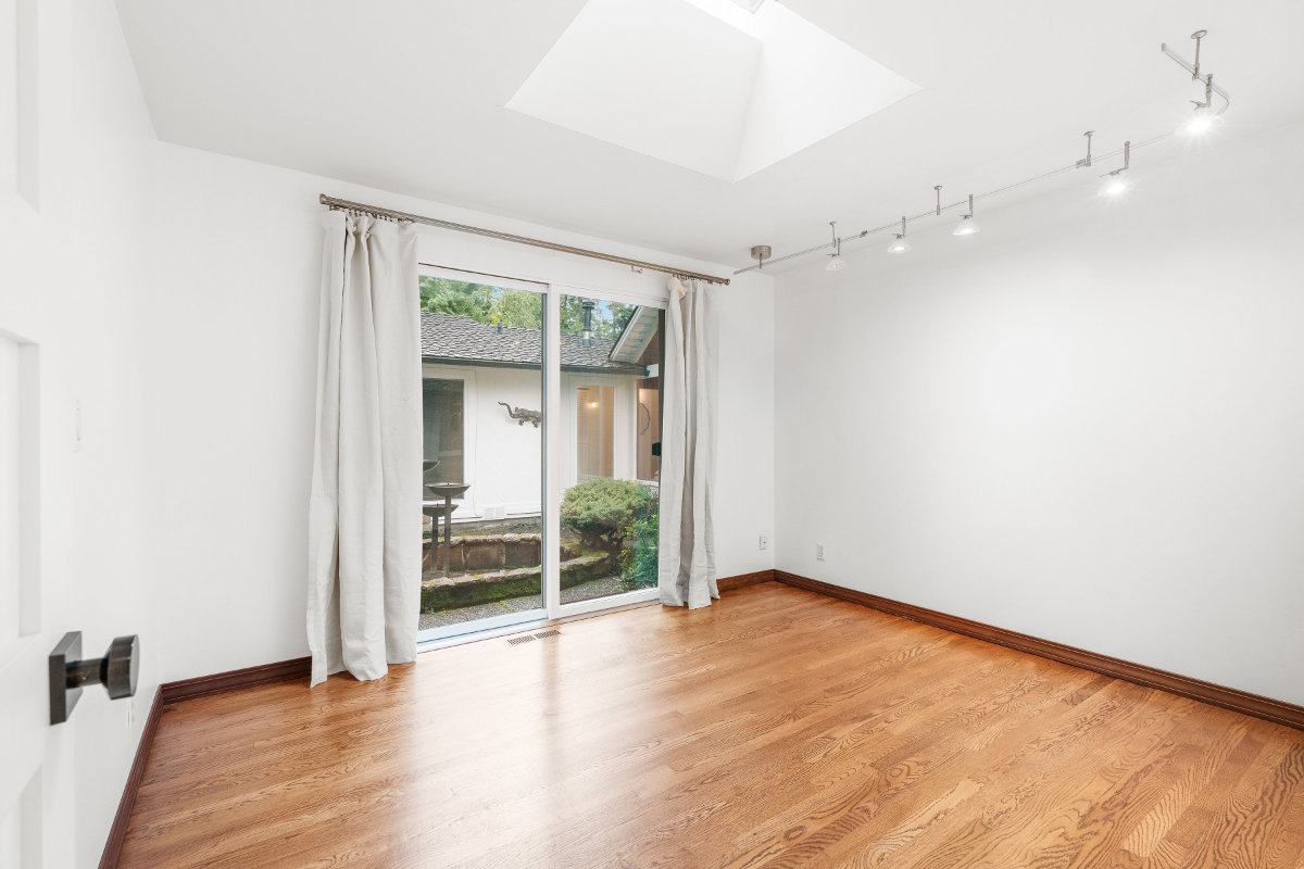 Virtual Staging California 13