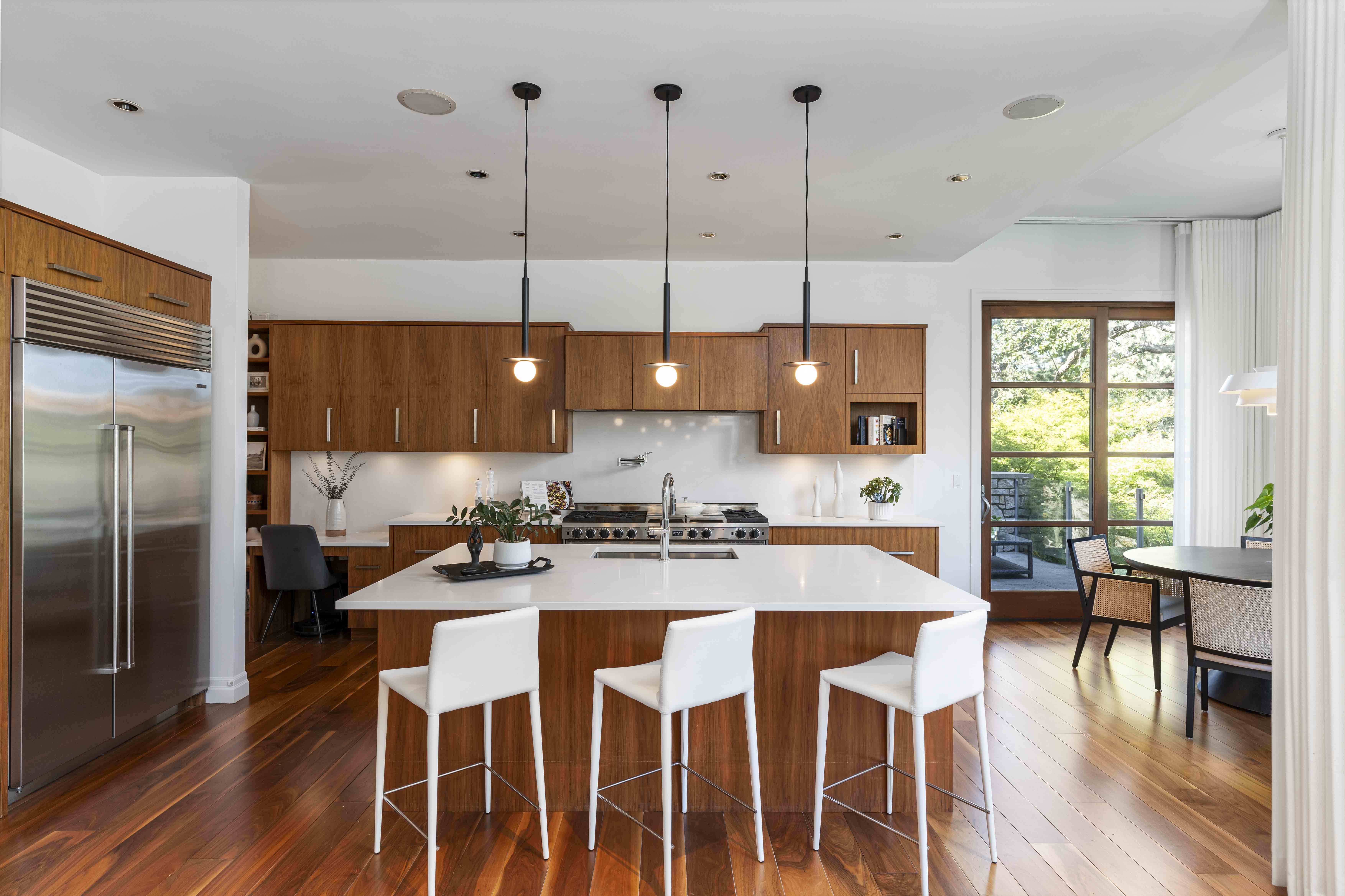 Before real estate photo editing – original unedited image provided by the client.